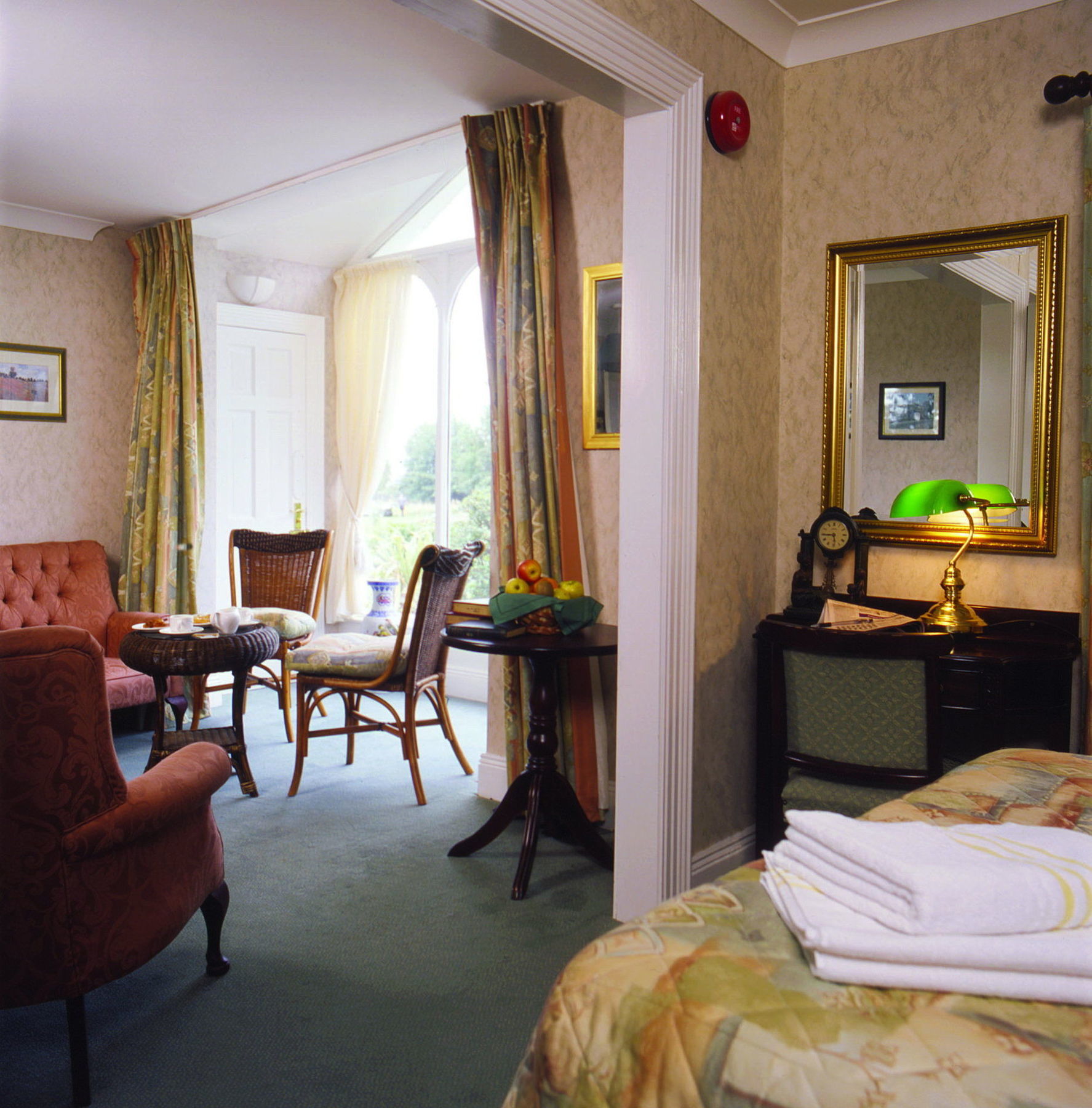 芬斯敦城堡酒店 卢坎 客房 照片